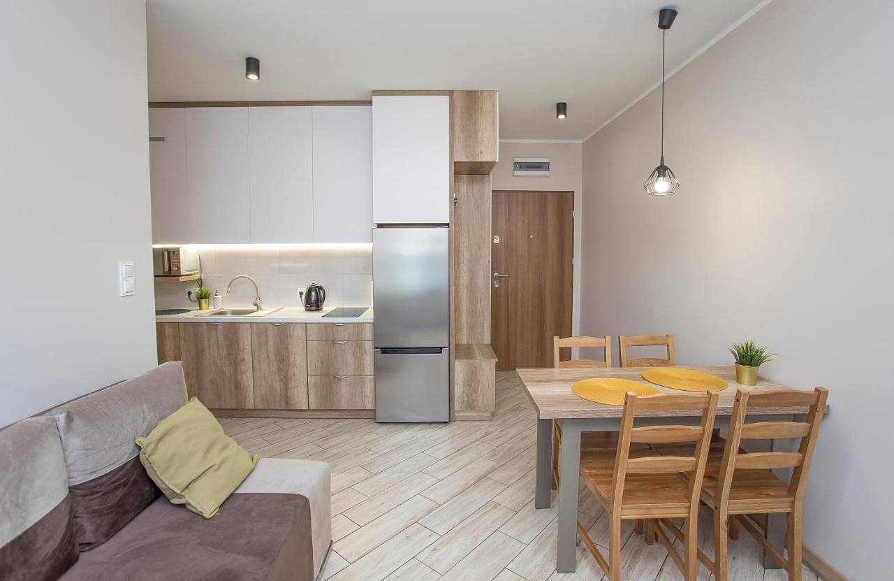 Urban Jungle - Lara Apartment Białystok Esterno foto